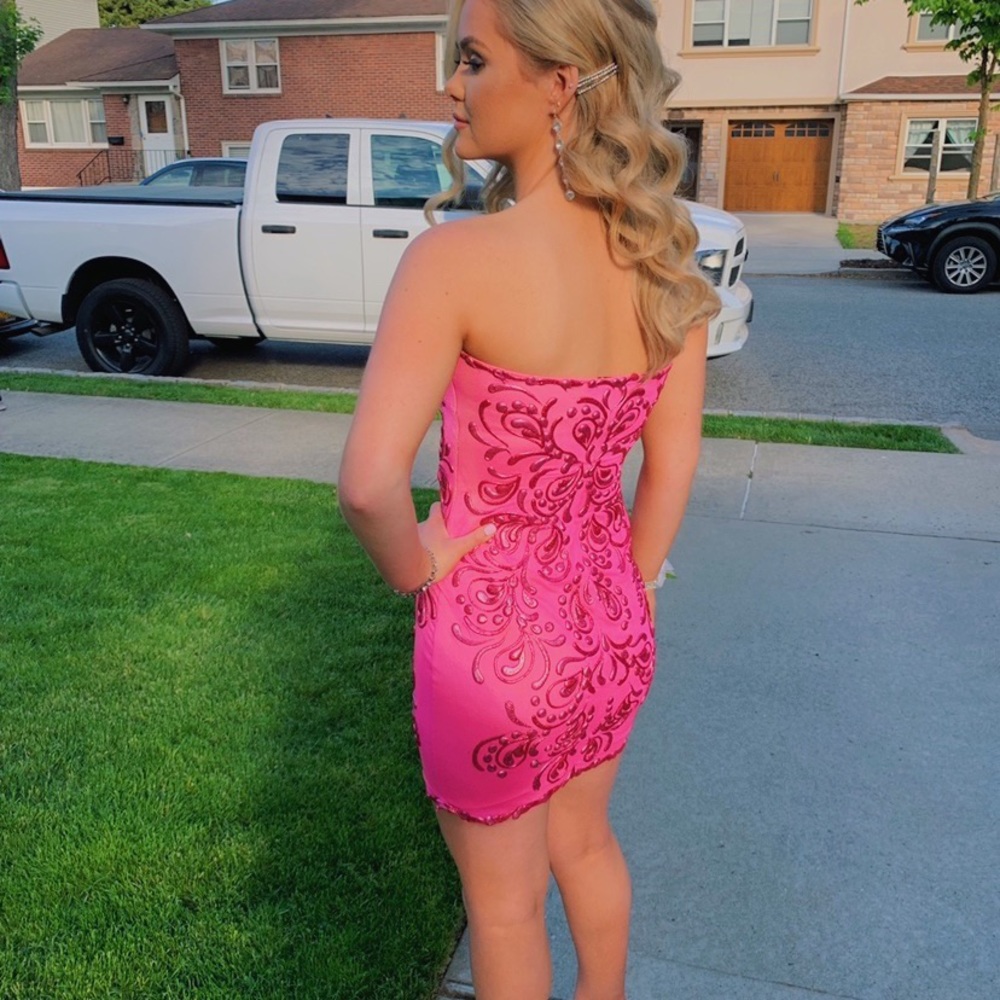 used - Picture 2 of 2